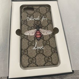 Gucci GG Supreme Canvas iPhone 7 Case Blind for Love Beige Logo Authentic New